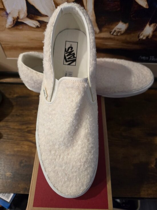 Vans Other - Vans Slip-On File Fleece Sneakers Skate Shoes Sherpa White VN000EACCJ7 US 13
